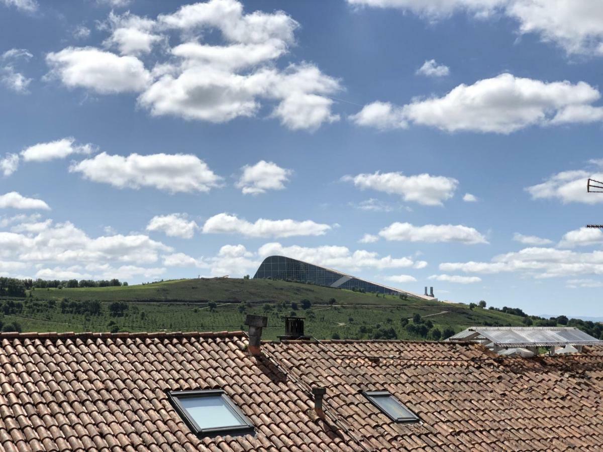 Oh La Life! Camino Frances Daire Santiago de Compostela Dış mekan fotoğraf